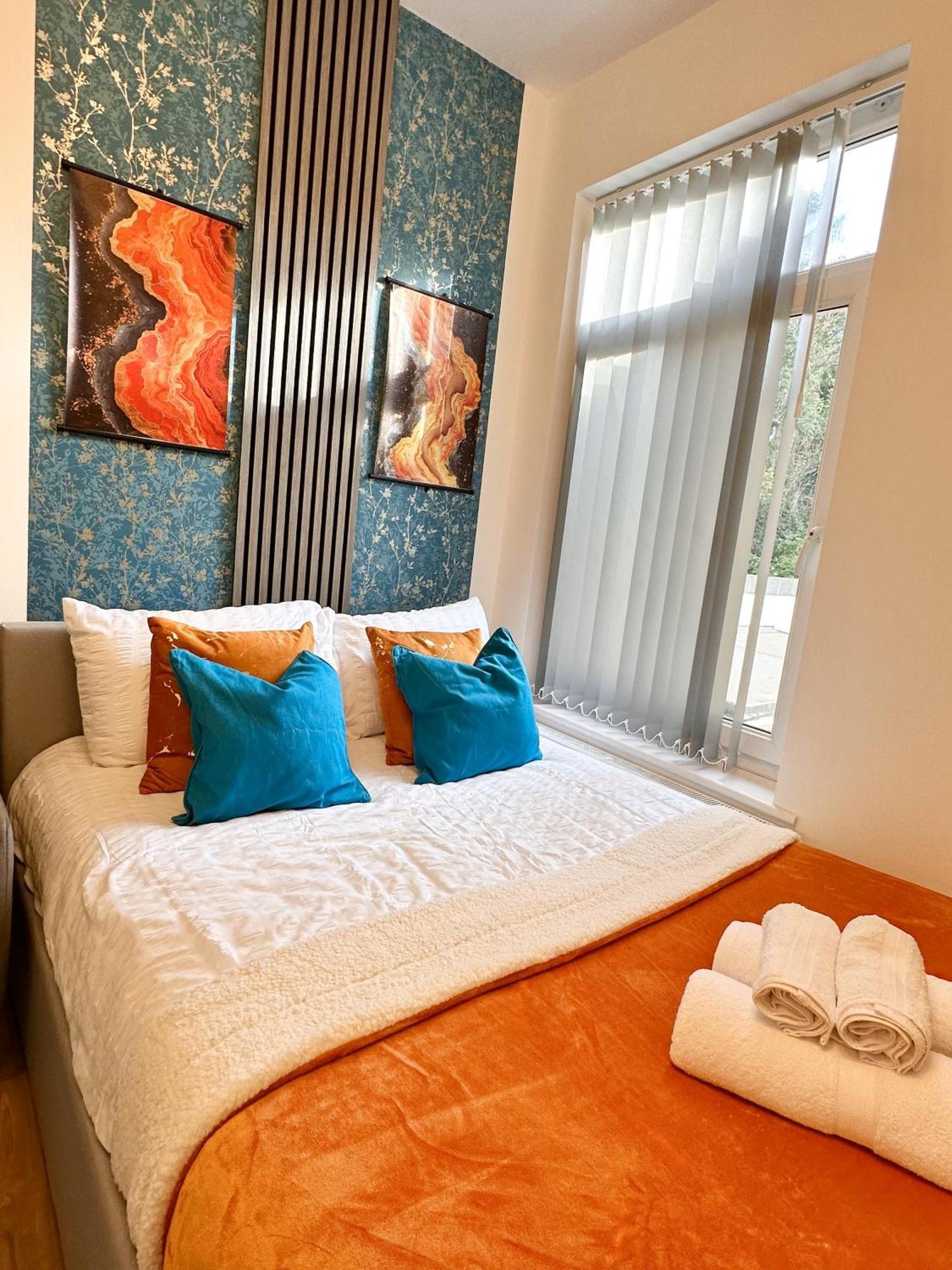 R4 Luxury Studio En-Suite Room In Harborne Lane By Queen Elizabeth Hospital バーミンガム エクステリア 写真