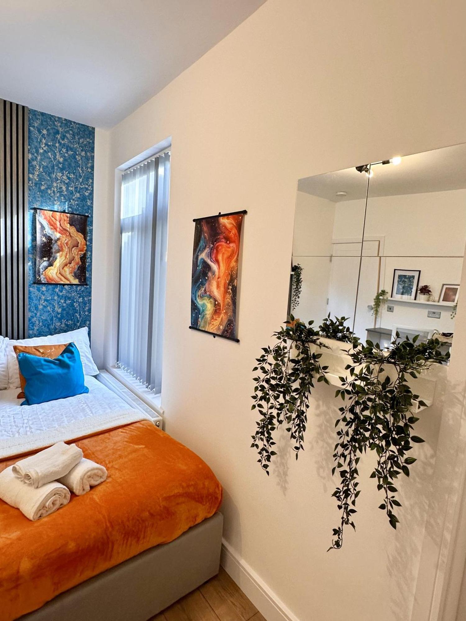 R4 Luxury Studio En-Suite Room In Harborne Lane By Queen Elizabeth Hospital バーミンガム エクステリア 写真