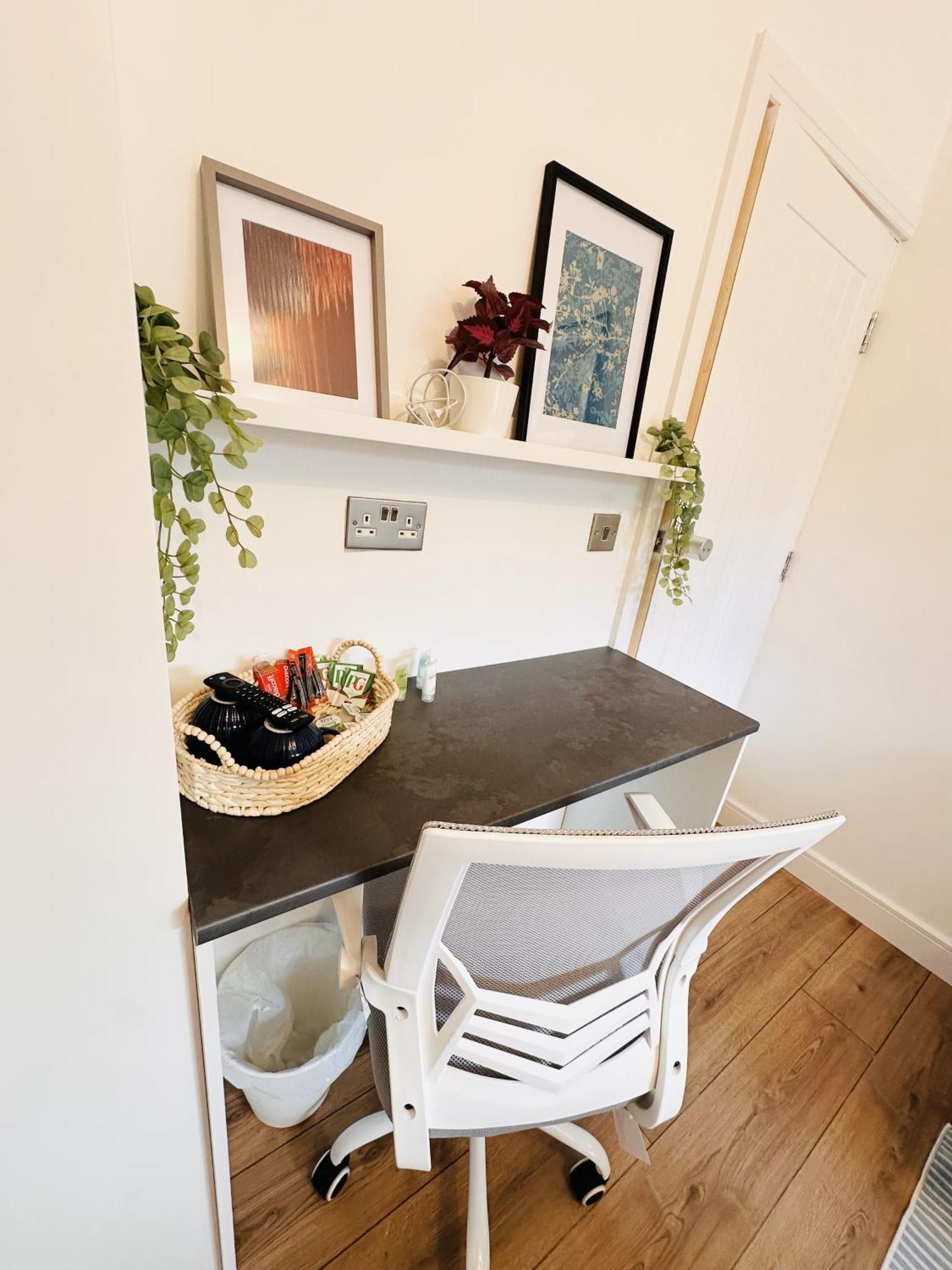R4 Luxury Studio En-Suite Room In Harborne Lane By Queen Elizabeth Hospital バーミンガム エクステリア 写真
