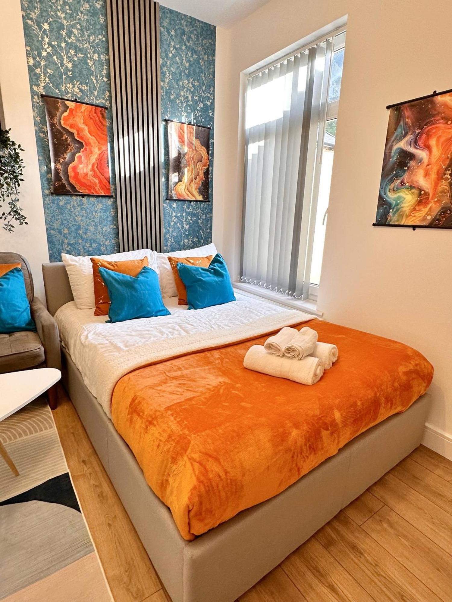 R4 Luxury Studio En-Suite Room In Harborne Lane By Queen Elizabeth Hospital バーミンガム エクステリア 写真